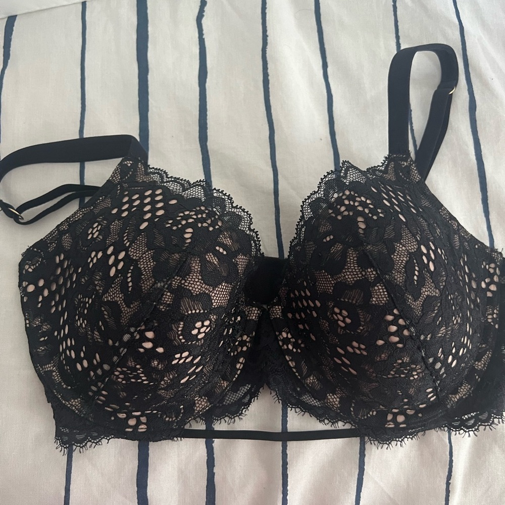 Brand new SO FREE 32D la senza brand new bra